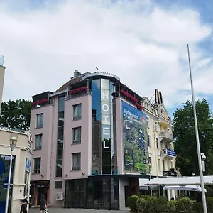 Otel Family Opera Plaza- Former, Varna